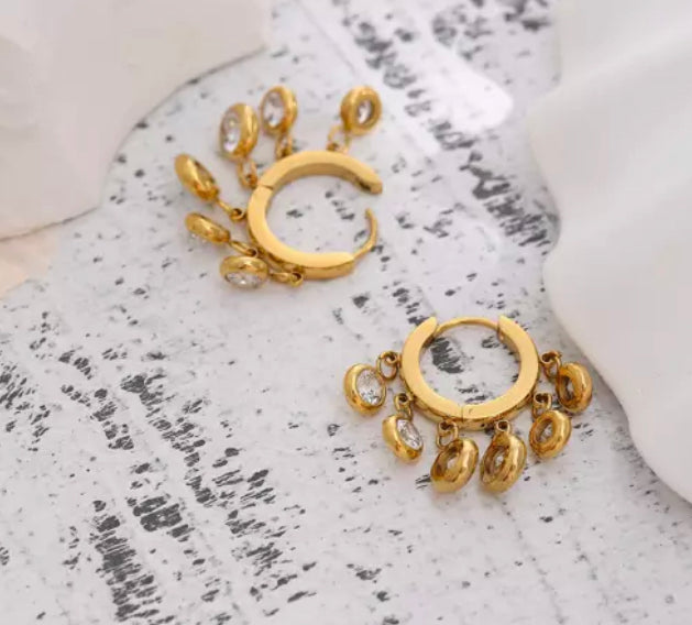 Gold mini chandelier earrings