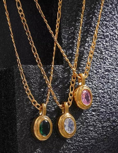 Gold Vintage Pendant Necklace