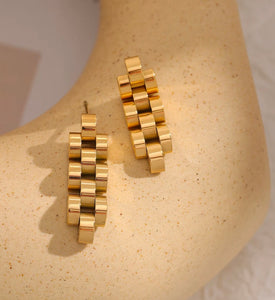 Gold Link Dangle Earrings