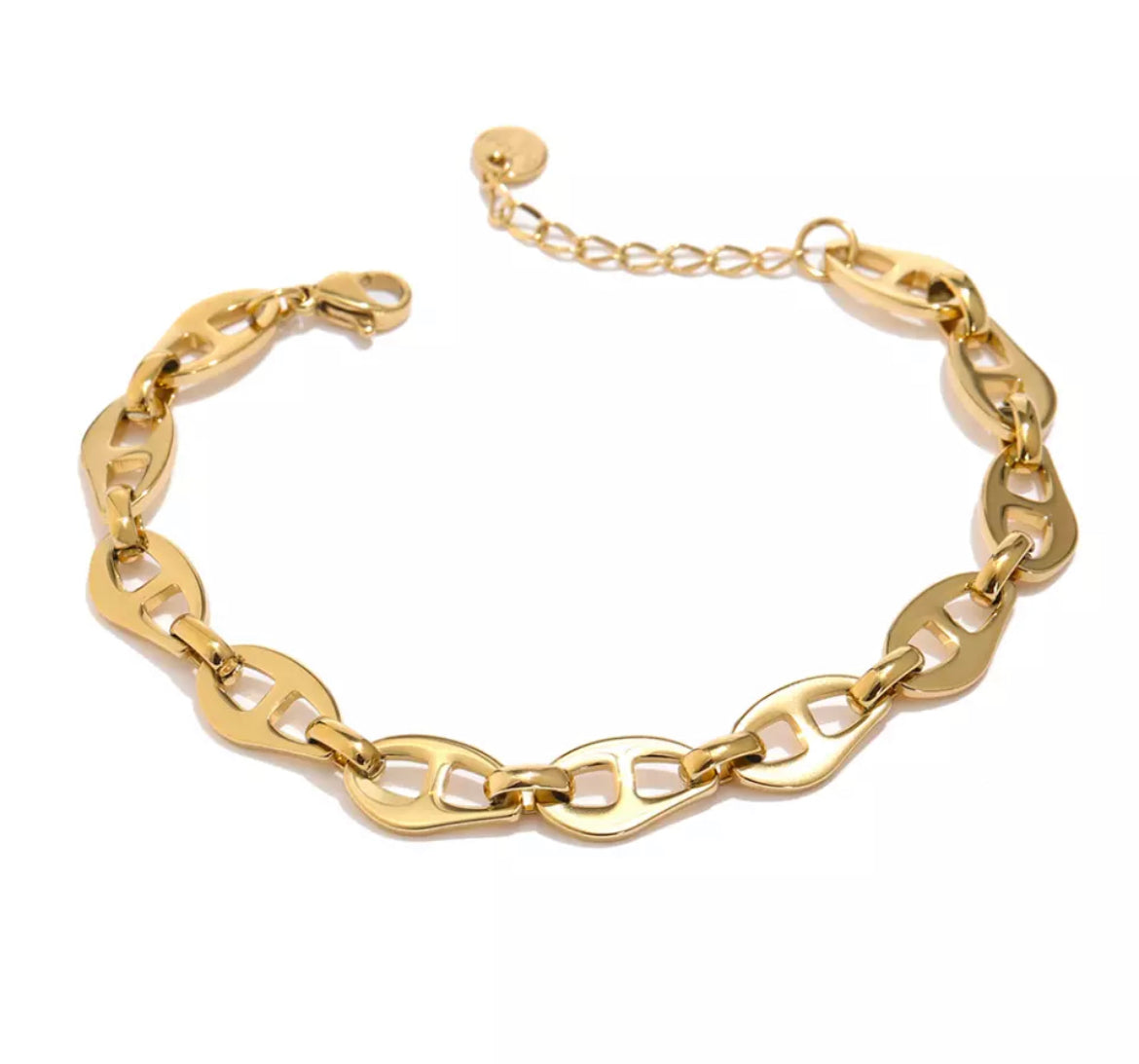 Gold vintage style link bracelet