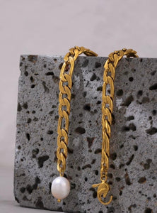 Gold Pearl Figaro Anklet