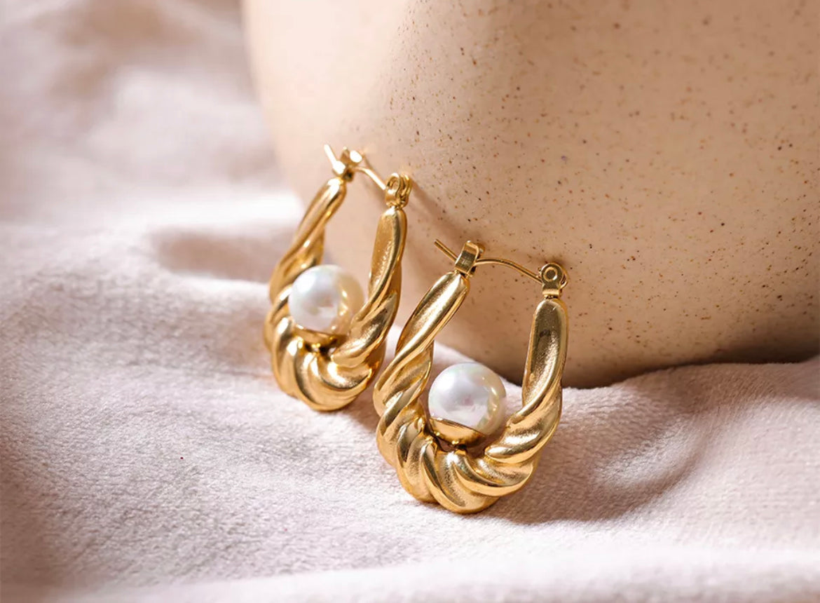 Gold Luxe Pearl Earrings