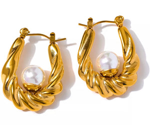 Gold Luxe Pearl Earrings