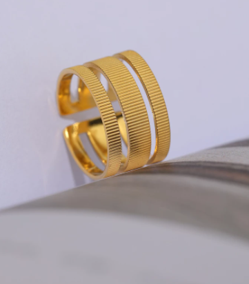 Gold Happy Hour Ring